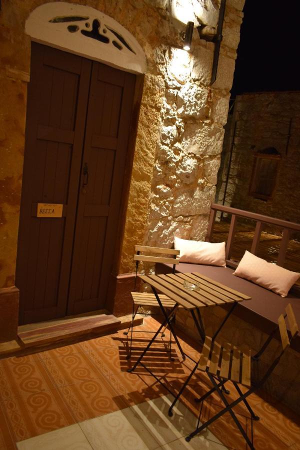 Hotel Petrino Véssa Esterno foto