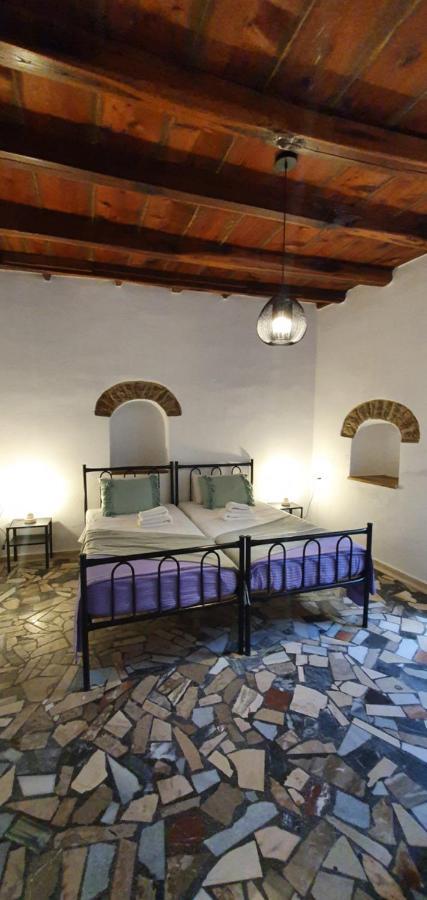 Hotel Petrino Véssa Esterno foto