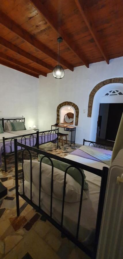 Hotel Petrino Véssa Esterno foto