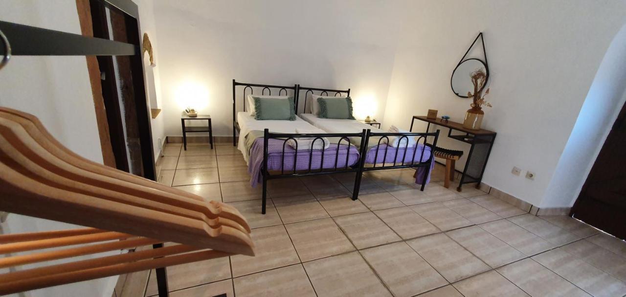 Hotel Petrino Véssa Esterno foto